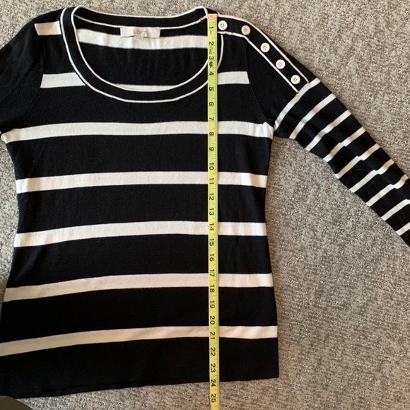 Ann Taylor LOFT Black/Ivory stripe sweater with Button detail - Size Small - Picture 7 of 8